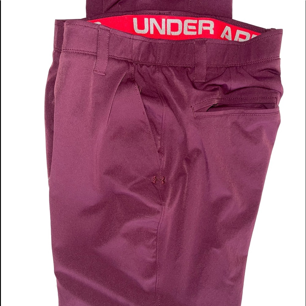 Men’d Under Armour Golf Pants. Like New!!